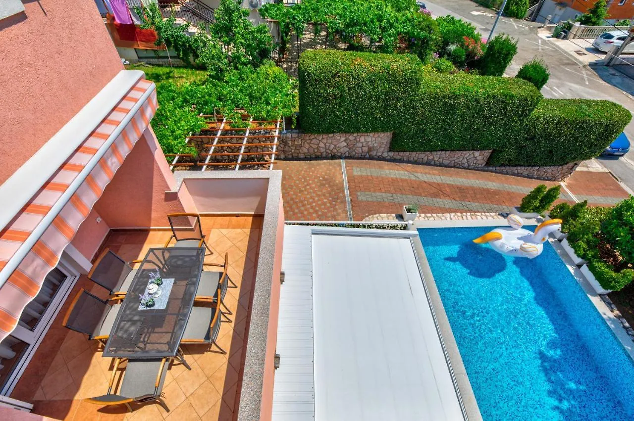 Villa Novi Novi Vinodolski